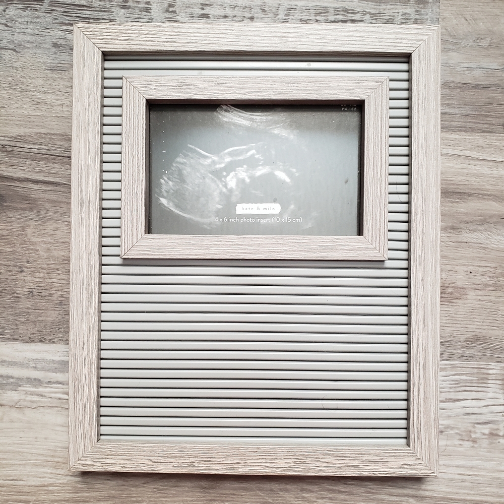 LAST CHANCE: Letterboard Picture Frame